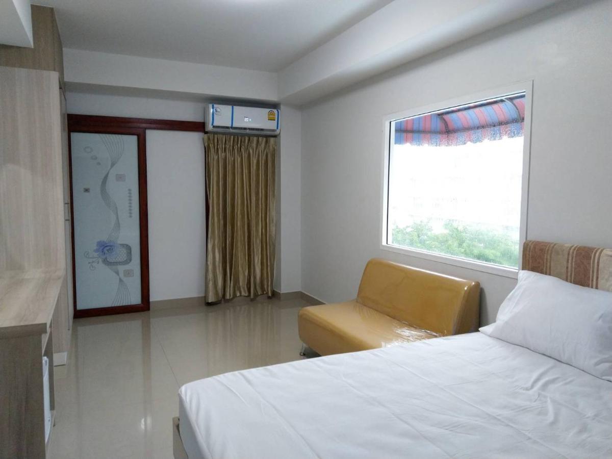 Roseate Bangkok Hotel Esterno foto