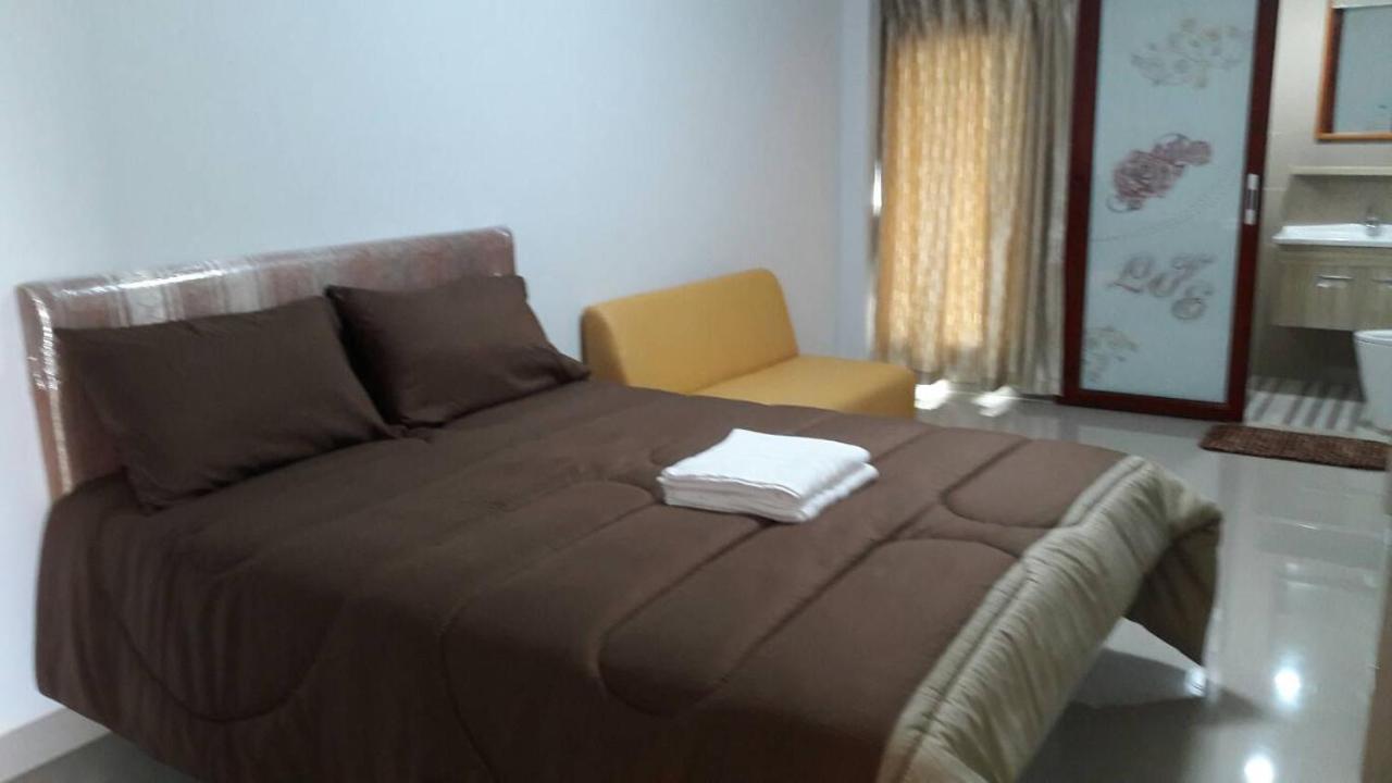 Roseate Bangkok Hotel Esterno foto
